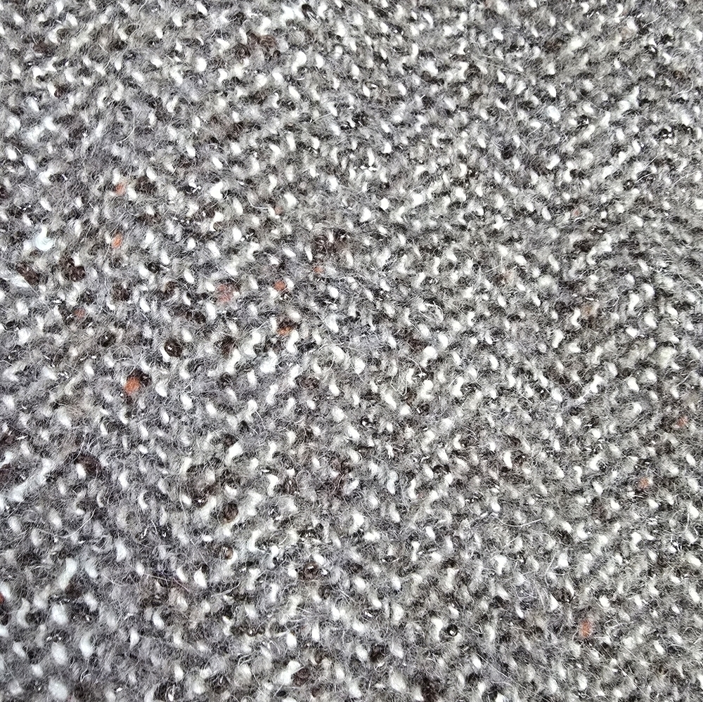 EDDIE BAUER | 48% WOOL BLEND CHEVRON WOVEN MINI SKIRT w\ BUTTONED SIDE POCKETS - Picture 12 of 15
